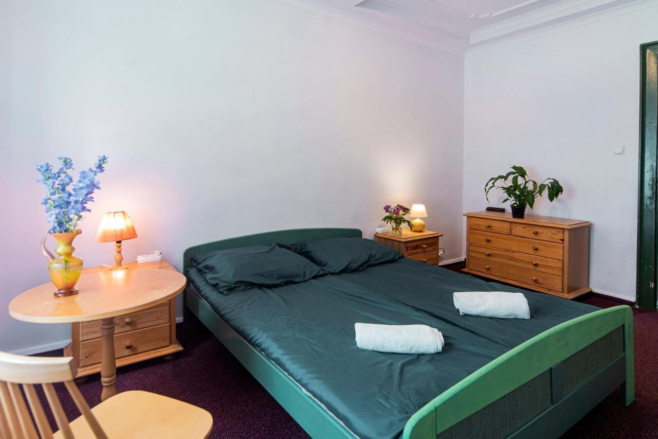 Hotel Krasnoludki Sosnowka  Bagian luar foto