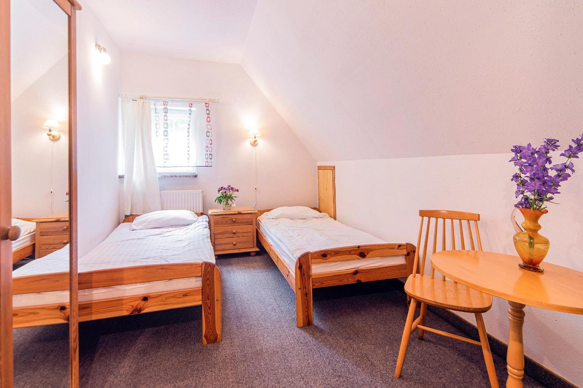 Hotel Krasnoludki Sosnowka  Bagian luar foto